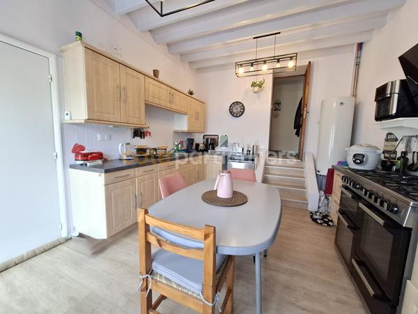 Vente Maison105 m² - 4 Pièces - VILLEDIEU LES POELES (50800)