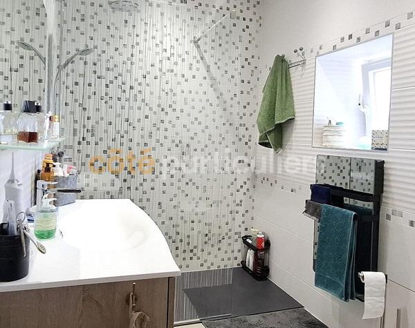 Vente Maison105 m² - 4 Pièces - VILLEDIEU LES POELES (50800)