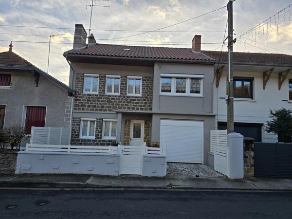 Vente Maison de village 7 pièces 165 m2 à Auzat-la-Combelle