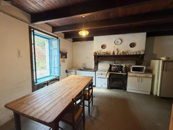 Achat - Propriété Pont-de-Buis-lès-Quimerch 29590 3 pièces 75 m 2 143380 m 2