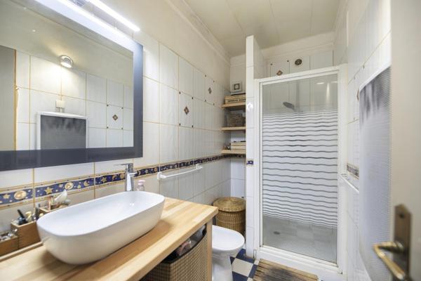 Maison de maitre avec 7 chambres sur grand terrain arbore