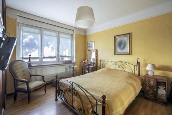 Maison de maitre avec 7 chambres sur grand terrain arbore