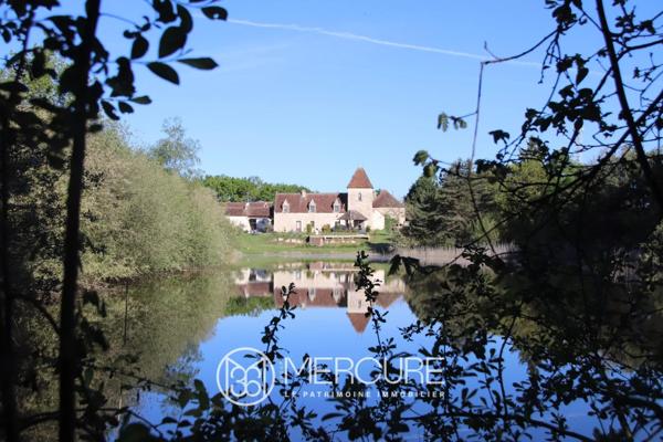 Manoir à Tournon-Saint-Martin
