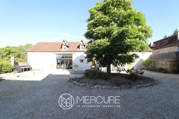 Manoir à Tournon-Saint-Martin
