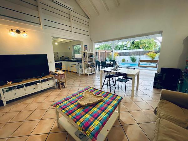 Vente Maison111 m² - 4 Pièces - 97118 (97118)