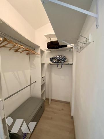 VILLENEUVE-LES-AVIGNON, villa de plain-pied avec 3 chambres, piscine et garage
