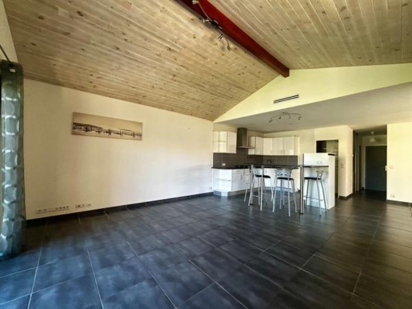 Calme en centre ville Gujan-Mestras, 4 chambres, 2 salle d'eau