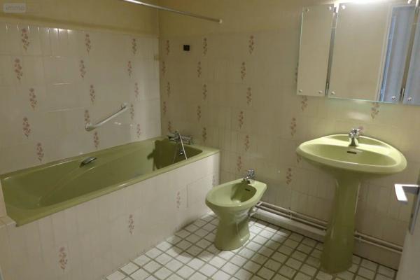 Location - Appartement Châtellerault 86100 3 pièces 73 m 2