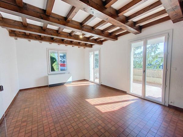 Maison à louer    5 pièces • 194,62 m2 Saint-Flour