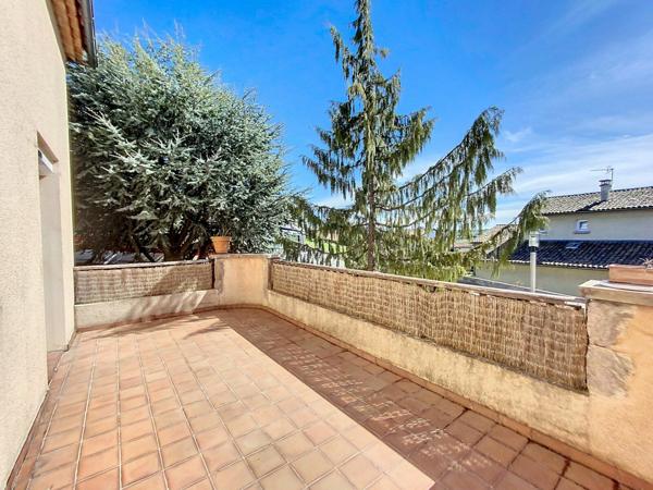 Maison à louer    5 pièces • 194,62 m2 Saint-Flour