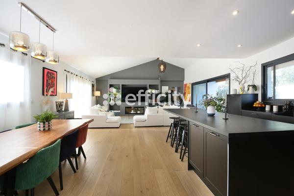 Maison 5 pièces - 147 m² Bien prestige