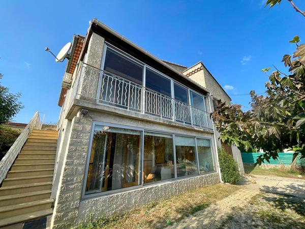 Maison Carpentras 7 pièce(s) 173 m2