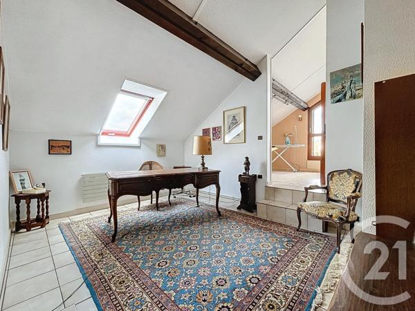 Maison à vendre  9 pièces - 217 m2 LURE - 70