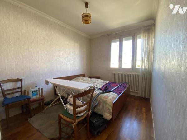 A VENDRE - MAISON D'HATIBATION - LE BOURGNEUF LA FORÊT 