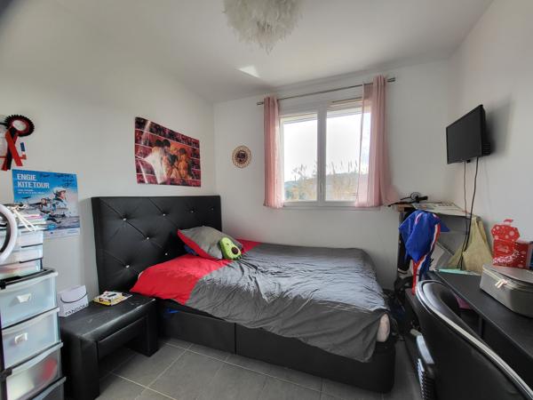 Châteauneuf-les-Martigues (13220) VILLA CONTEMPORAINE TYPE 5 PIECES AVEC PISCINE