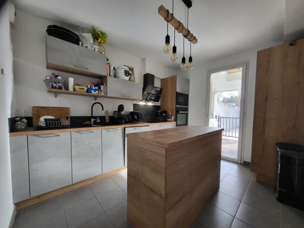 Châteauneuf-les-Martigues (13220) VILLA CONTEMPORAINE TYPE 5 PIECES AVEC PISCINE