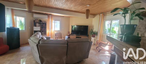 Maison à vendre 13 pièces 374 m² Saint-Pierre