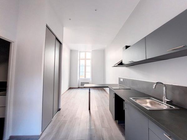 Appartement Montauban 2 pièces 39 m² Montauban Centre Historique