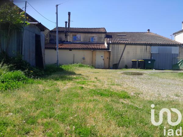 Immeuble à vendre 350 m² Lamothe-Montravel