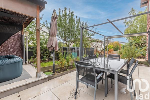 Maison à vendre 7 pièces 205 m² Hettange-Grande