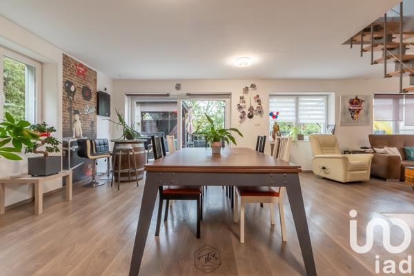 Maison à vendre 7 pièces 205 m² Hettange-Grande