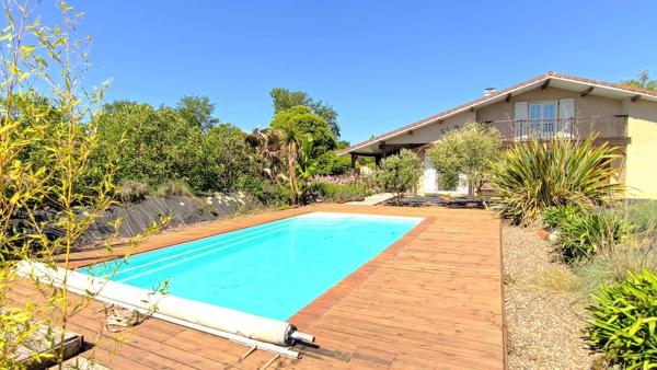 🏡 MAISON FAMILIALE AVEC PISCINE, BODEGA ET ART DE VIVRE À RENUNG (40)