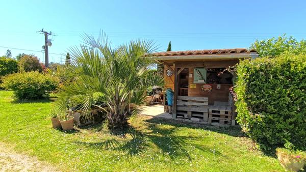 🏡 MAISON FAMILIALE AVEC PISCINE, BODEGA ET ART DE VIVRE À RENUNG (40)