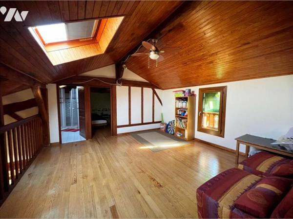 MAISON LANDAISE AVEC PISCINE