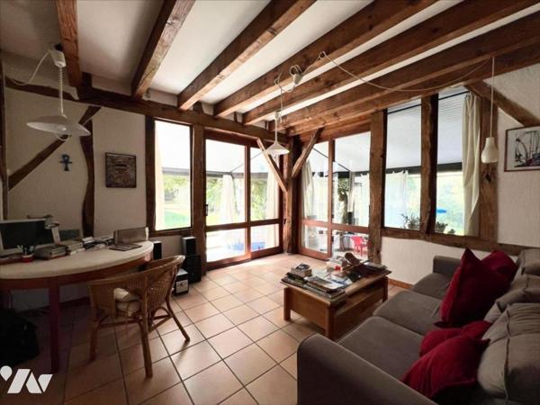 MAISON LANDAISE AVEC PISCINE