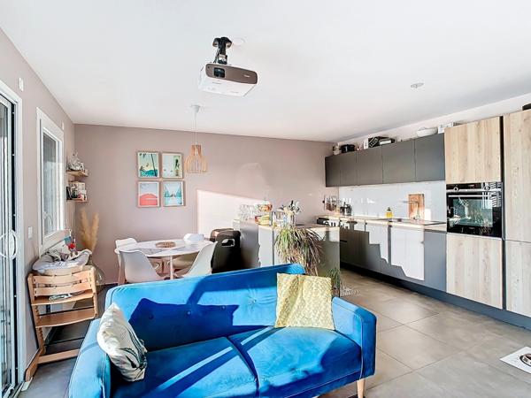 Annemasse (74) - T3 meublé récent - balcon, garage et cave