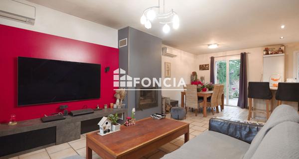 À vendre Maison 6 pièces 122 m² - Guignes 77390