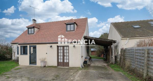 À vendre Maison 6 pièces 122 m² - Guignes 77390