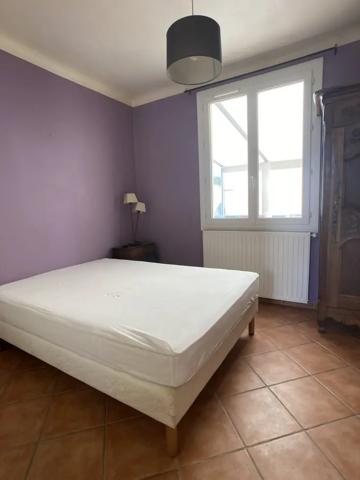 Maison de plain-pied sans travaux au coeur de Saint-Gilles-Cr