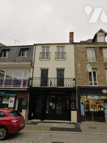 Immeuble centre ville PONTORSON