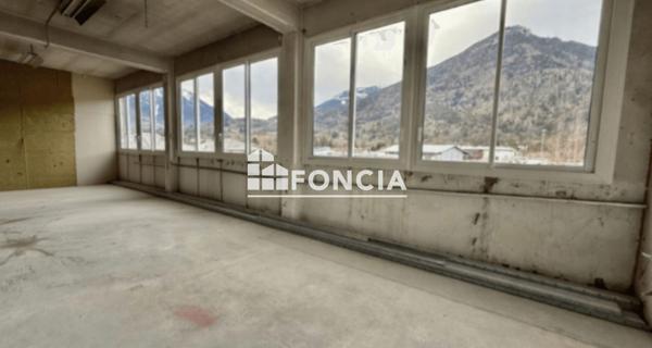 À vendre Appartement 2 pièces 166 m² - Faverges-seythenex 74210