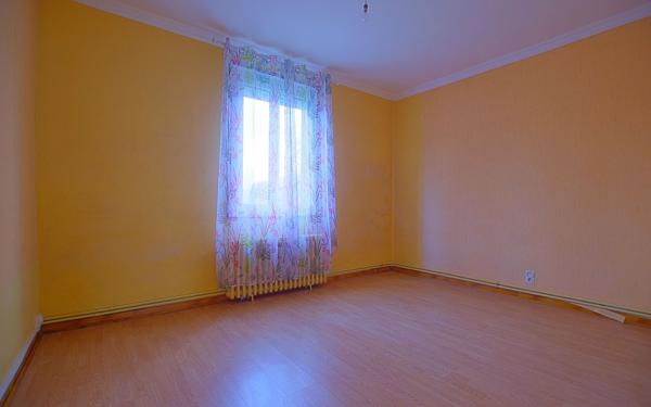 Maison à vendre    3 pièces •  Ham