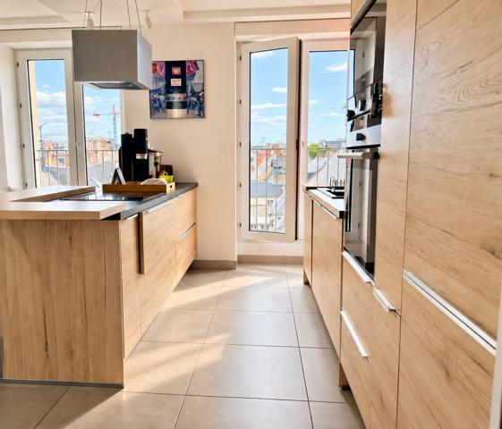 Vente Appartement de luxe Orléans 5 Pièces 143 m²