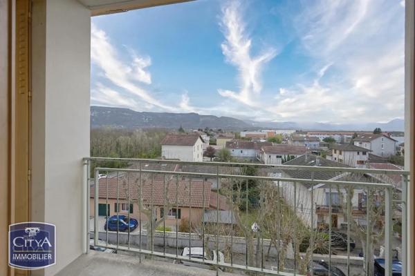 Appartement à vendre 3 pièces 72m² Saint-Marcellin (38160)