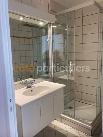 Location
                Appartement82 m² - 4 Pièces -
                    CLERMONT FERRAND (63000)