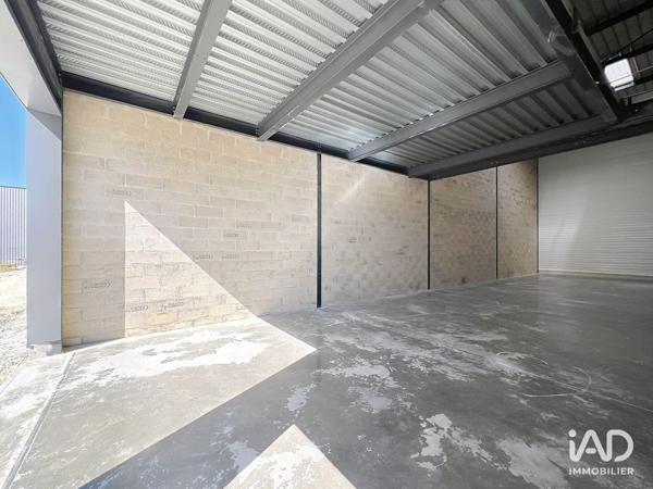 Location local d’activité 162 m² Saint-Pierre-du-Perray