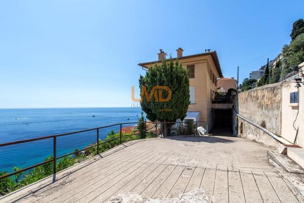 Roquebrune-Cap-Martin (06) : Propriété Niçoise 500m2 Vue Mer Féerique