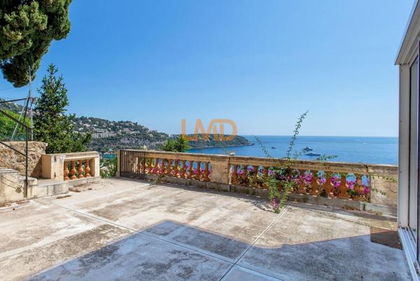 Roquebrune-Cap-Martin (06) : Propriété Niçoise 500m2 Vue Mer Féerique