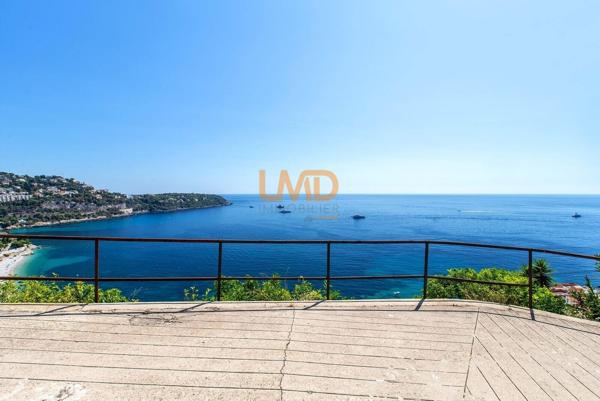 Roquebrune-Cap-Martin (06) : Propriété Niçoise 500m2 Vue Mer Féerique