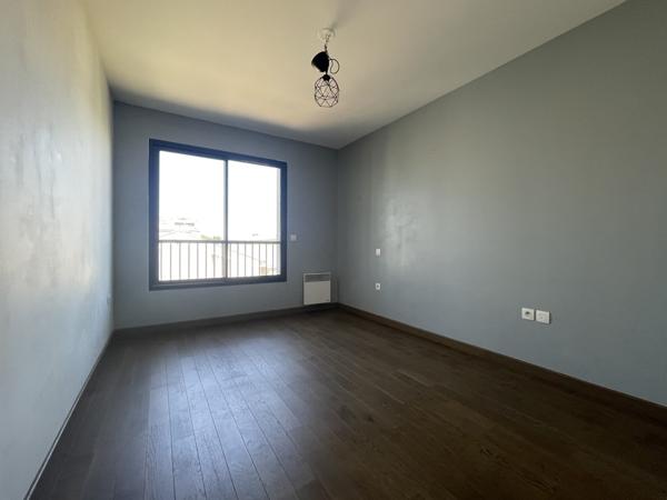 Appartement · Vente Bordeaux (33300) 2 pièces · 47m²