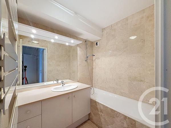 Appartement F5 à vendre  5 pièces - 107,07 m2 ISSY LES MOULINEAUX - 92