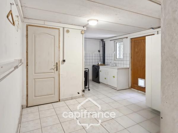 Dpt Gard (30), à vendre SAINT GENIES DE COMOLAS maison P6  155m²-terrain 1476m²