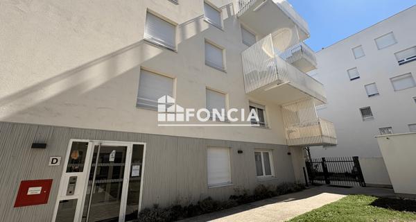 Location Appartement 3 pièces 72.75 m² - Vaulx-en-velin 69120