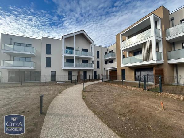 Appartement à louer 2 pièces 41.34m² Le Coudray (28630)