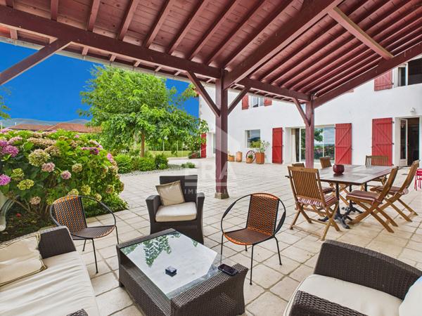 Hasparren - Vente Villa - rare sur le marché