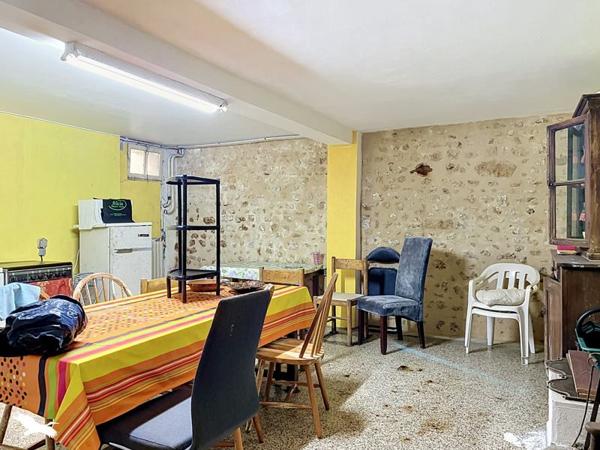 Maison 106 880 € Mirambeau 5 p 155 m² DPE